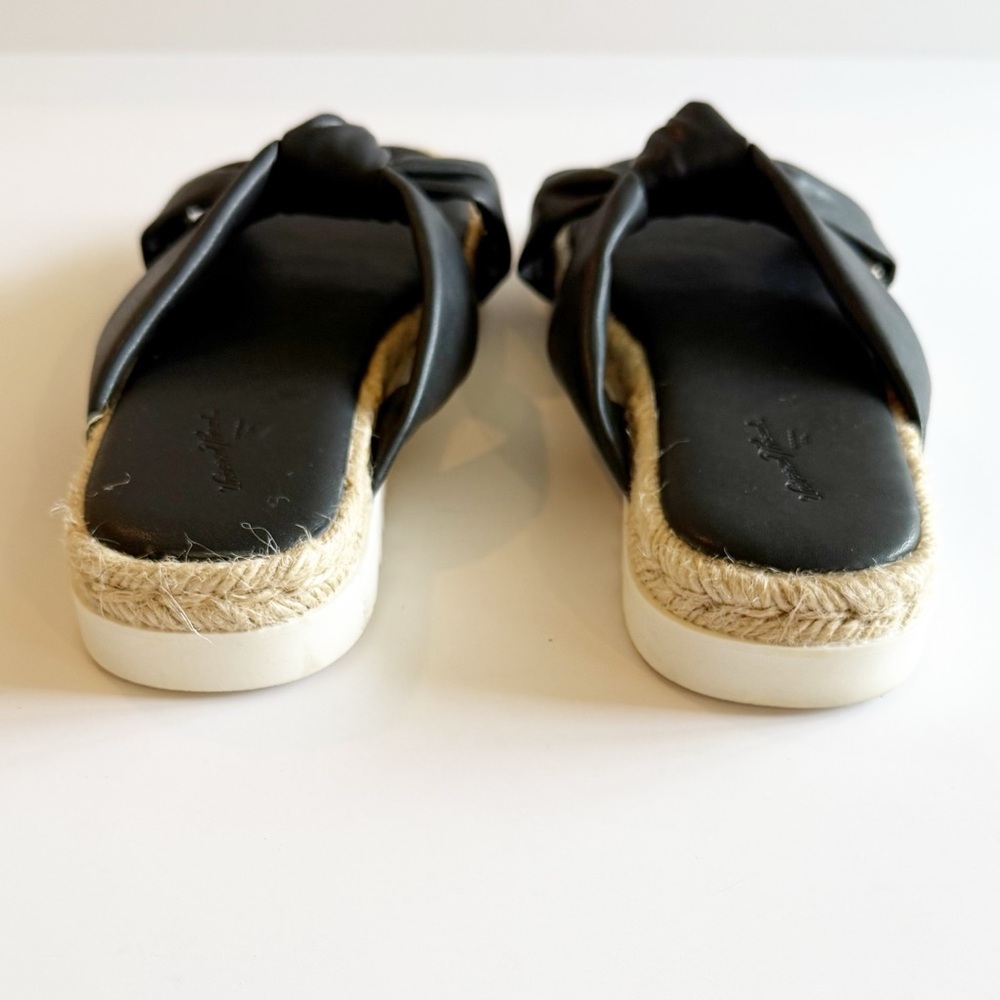 Universal Thread Dena Knotted Slip-On Sandals - Picture 3 of 8